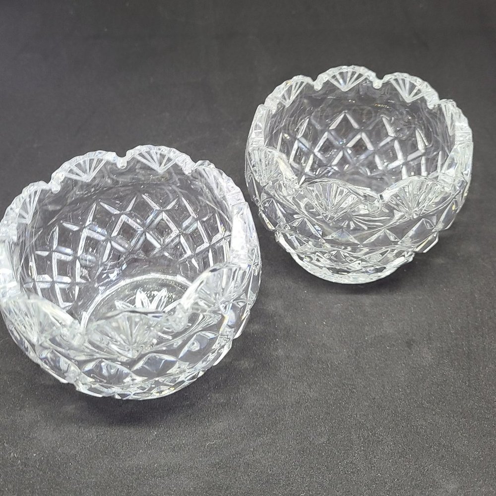 Pair of crystal candleholders.